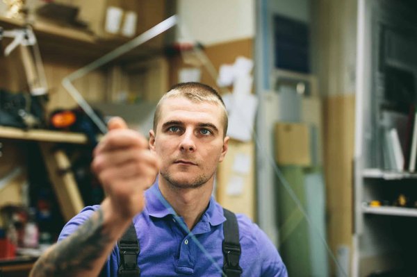 Recourir à un vitrier à Lausanne : les critères à prendre en considération